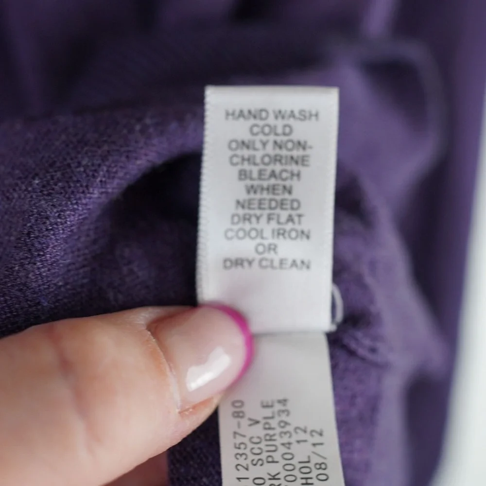 Banana Republic Luxury Blend Silk Cotton Cashmere V-Neck Sweater Purple Sz‎ M